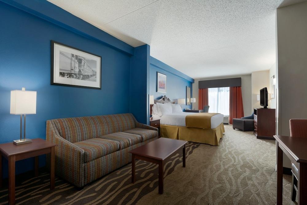 Holiday Inn Express & Suites Florence By Ihg Exteriér fotografie